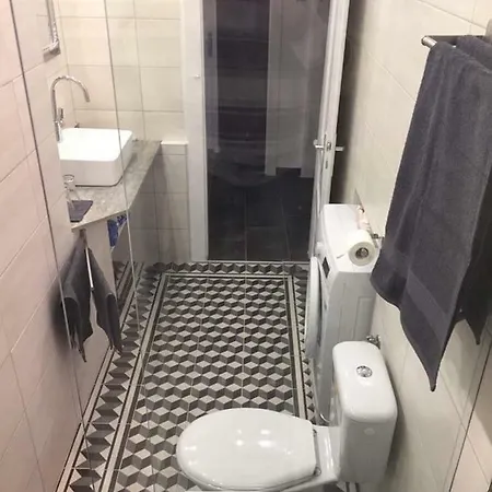 Max 4 Stars Apartament *