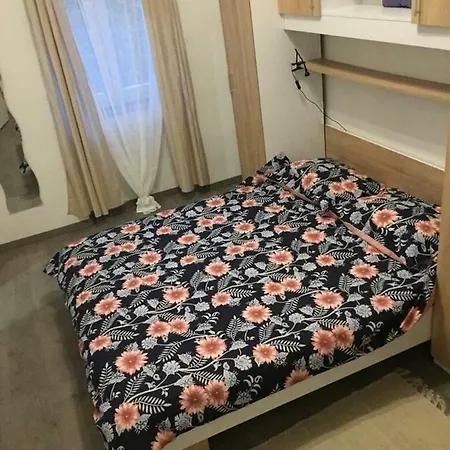 Max 4 Stars Apartment *