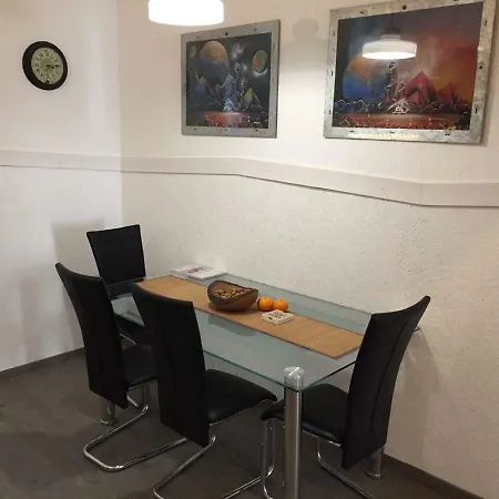 Max 4 Stars * Rijeka