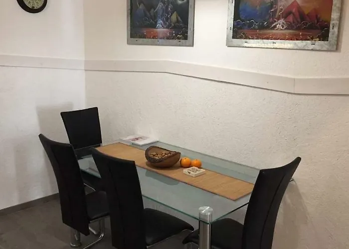 Max 4 Stars * Rijeka